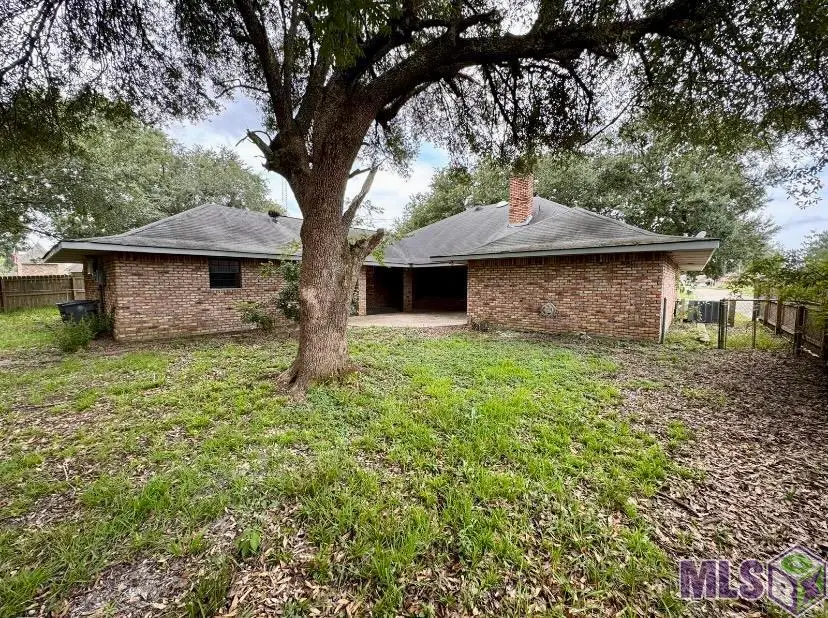 3636 Redlands Dr, Baton Rouge, LA 70814 - Image #2