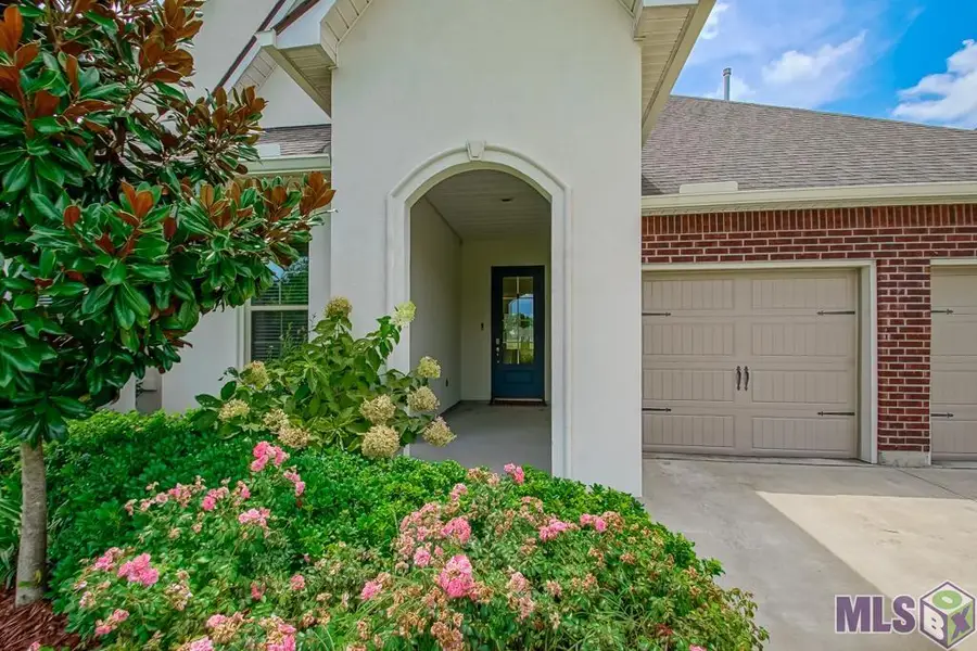 58910 April Ln, Plaquemine, LA 70764 - Image #2