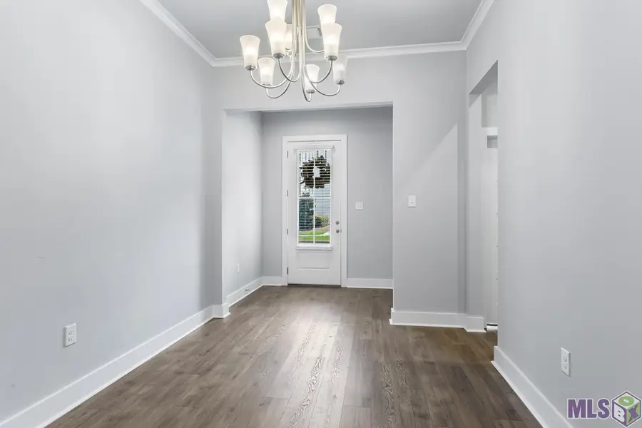9562 Creekview Dr, Baton Rouge, LA 70836 - Image #2