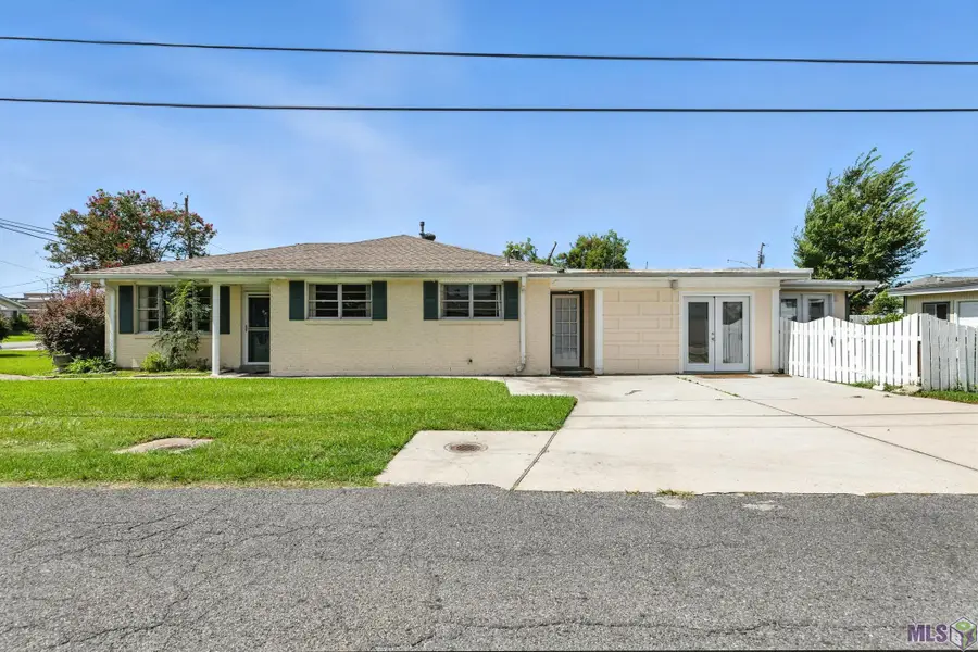 900 Keller Ave, Westwego, LA 70094 - Image #2