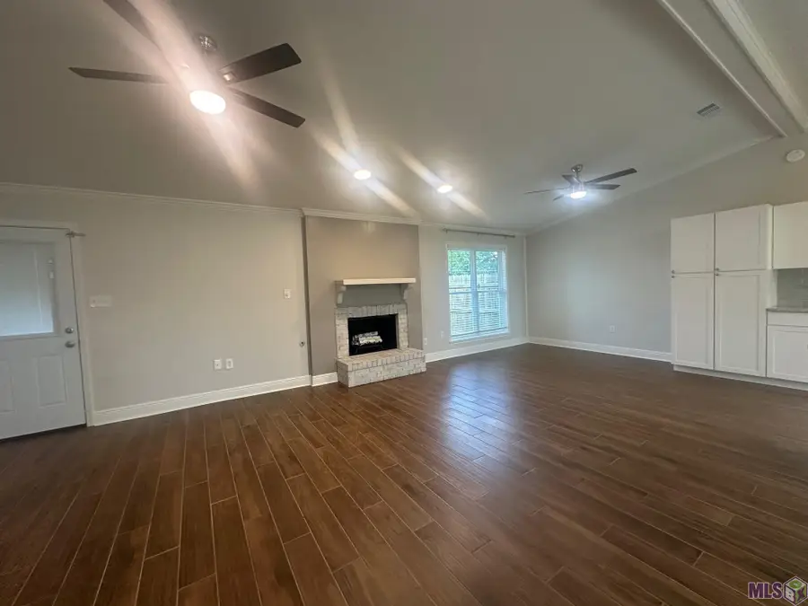 7806 Board Dr, Baton Rouge, LA 70817 - Image #3
