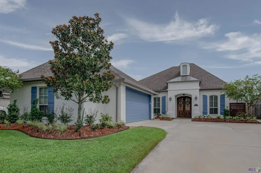 37405 Cypress Hollow Ave, Prairieville, LA 70769 - Image #2