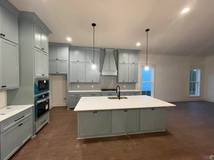 14119 Shore Beck Dr, Baton Rouge, LA 70810 - Image #2