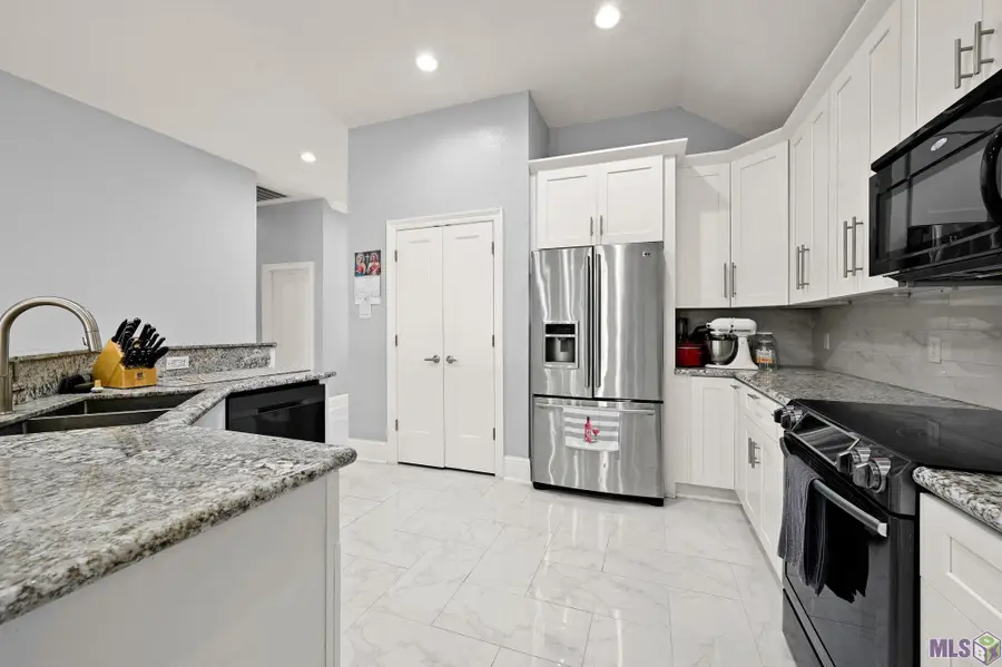 1924 Wildlife Dr, Baton Rouge, LA 70816 - Image #2