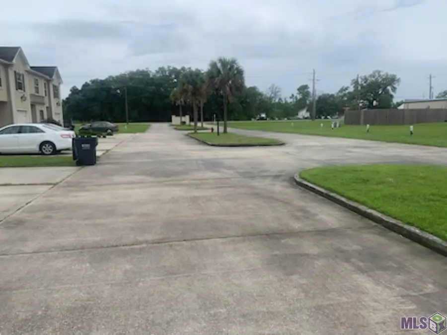 17309 & 17297 De Gage, Prairieville, LA 70769 - #3