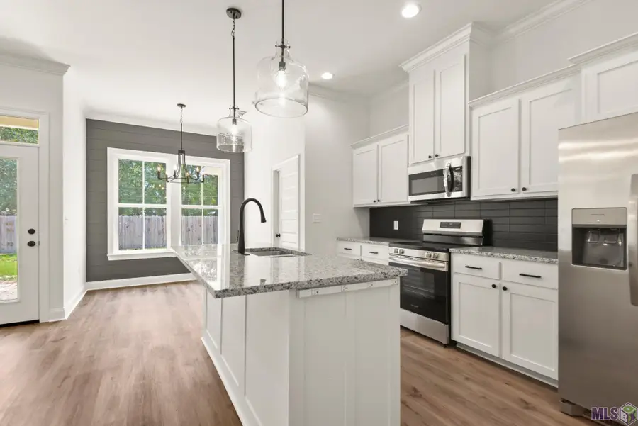 10824 Annie Cir, Walker, LA 70785 - Image #2