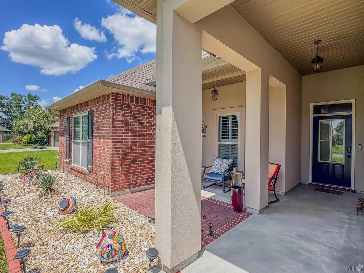14502 Garnet Dr, Gonzales, LA 70737 - Image #1