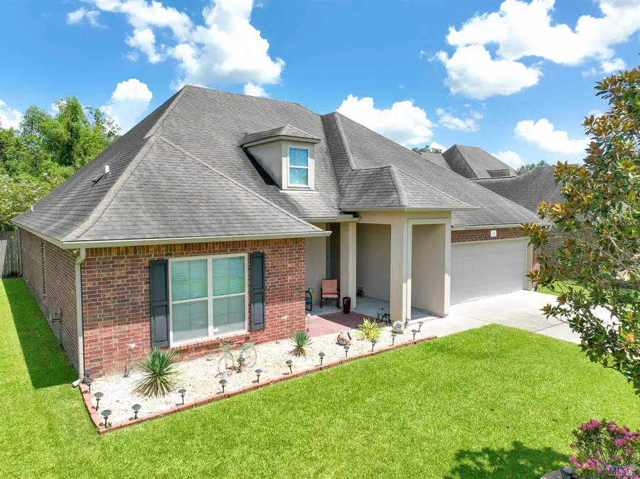 14502 Garnet Dr, Gonzales, LA 70737 - Image #2