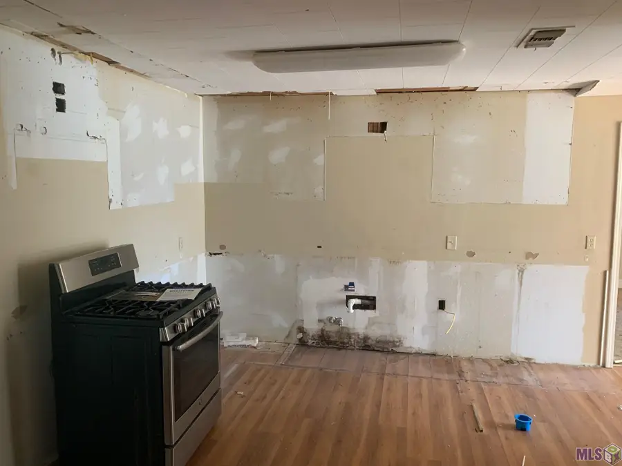 10575 White Oak Dr, Baton Rouge, LA 70815 - Image #3