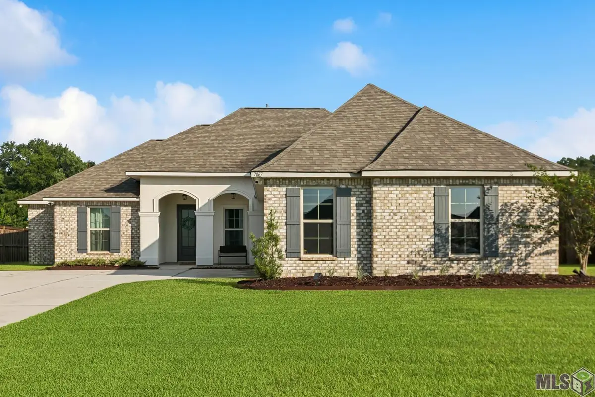 7067 Panama Canal Dr, Gonzales, LA 70737 - Image #1