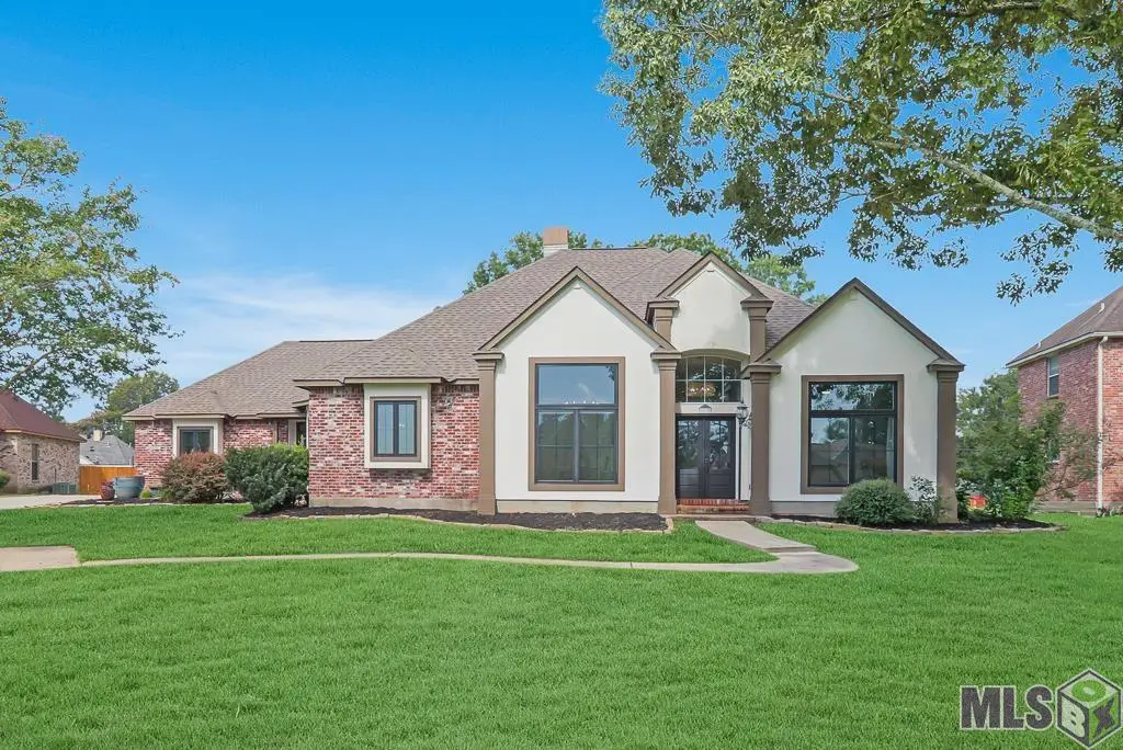 1030 Pompey Dr, Baton Rouge, LA 70816 - Image #1