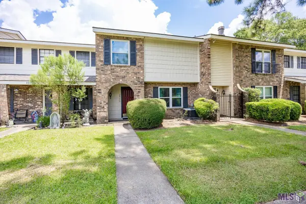 2606 Shadowbrook Dr, Saint George, LA 70816