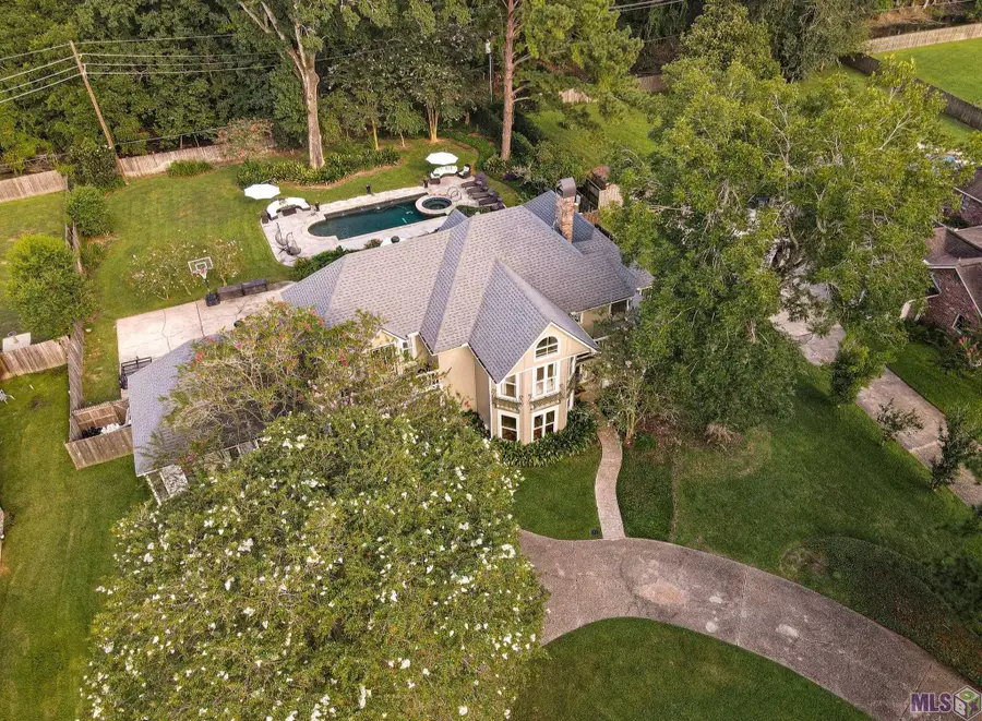 2934 Dakin Ave, Baton Rouge, LA 70820 - Image #2