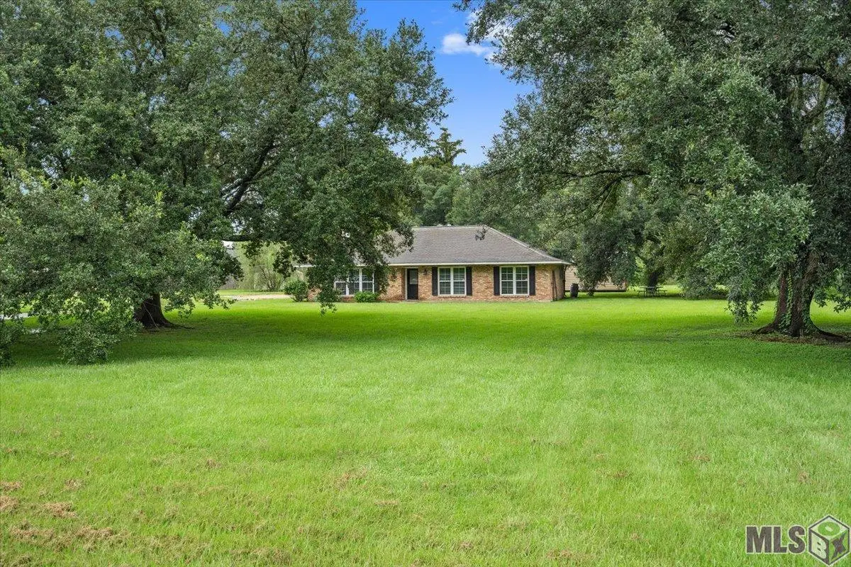 45198 Fontenot Rd, Saint Amant, LA 70774 - Image #1