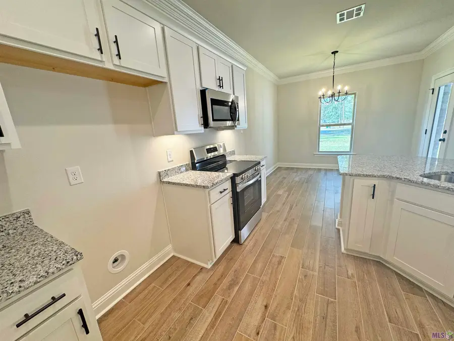 25669 Tarver Dr, Denham Springs, LA 70726 - Image #3