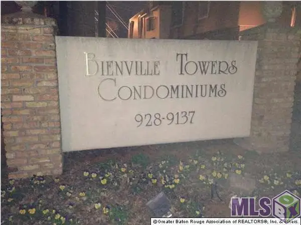 2100 College Dr #63, Baton Rouge, LA 70808