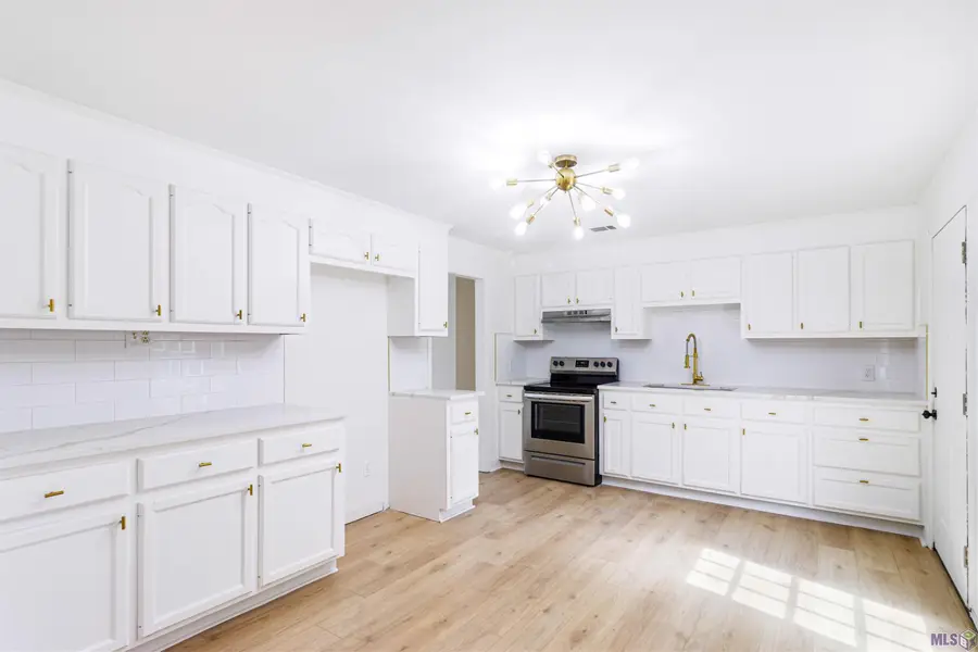 6022 E Fairlane Ct, Baton Rouge, LA 70812 - Image #3