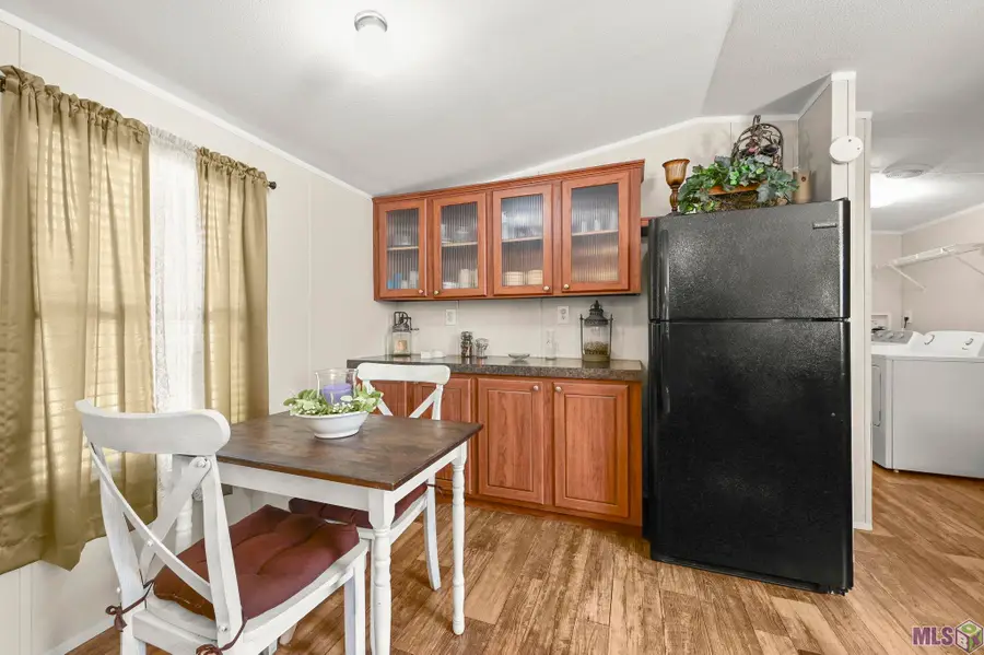 15324 E Beaver Dr, Pride, LA 70770 - Image #3