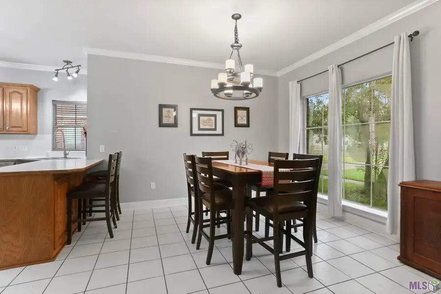 42202 Norwood, Gonzales, LA 70737 - Image #2