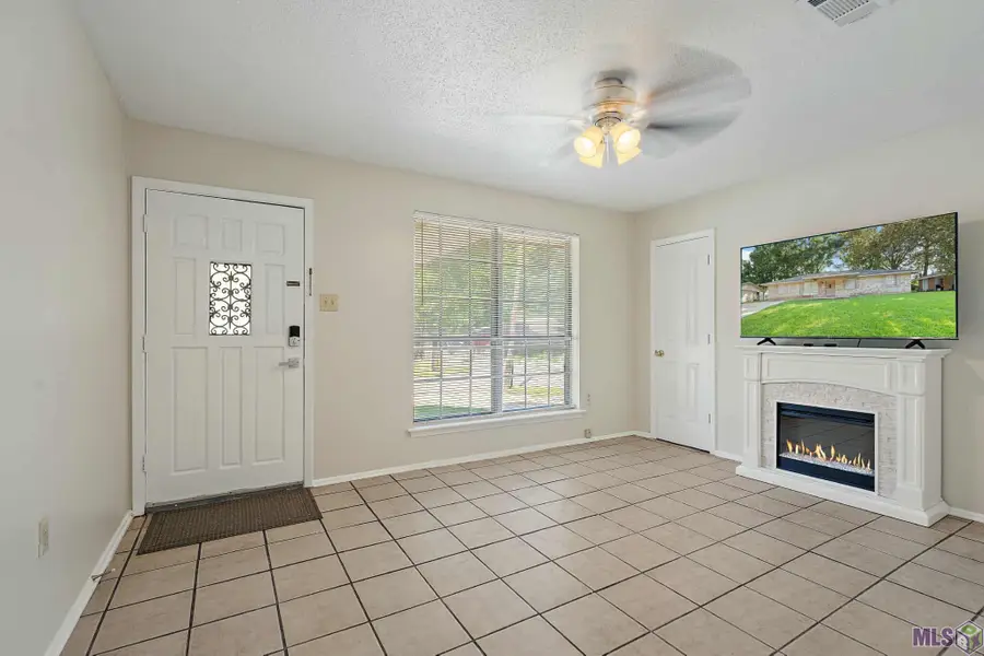 2608 Boxwood Dr, Baker, LA 70714 - Image #2