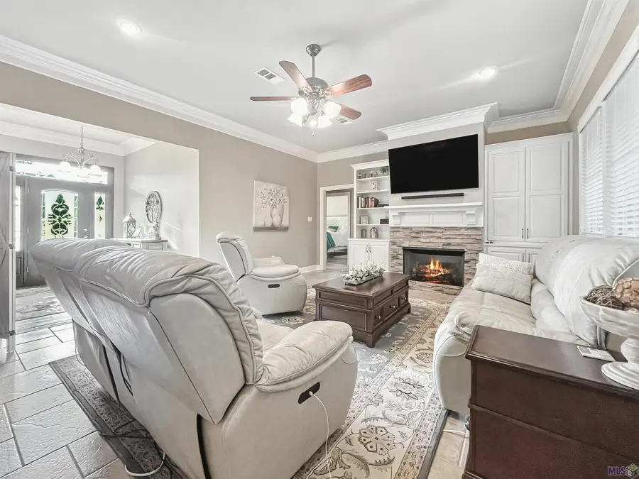 1637 River Run Dr, Denham Springs, LA 70726 - Image #3