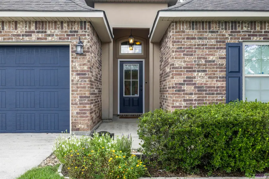 9916 Savannah Jane Ln, Saint George, LA 70817 - #2