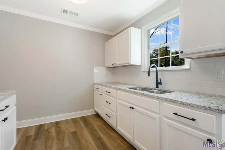 16550 S Amite Dr, Baton Rouge, LA 70819 - Image #2