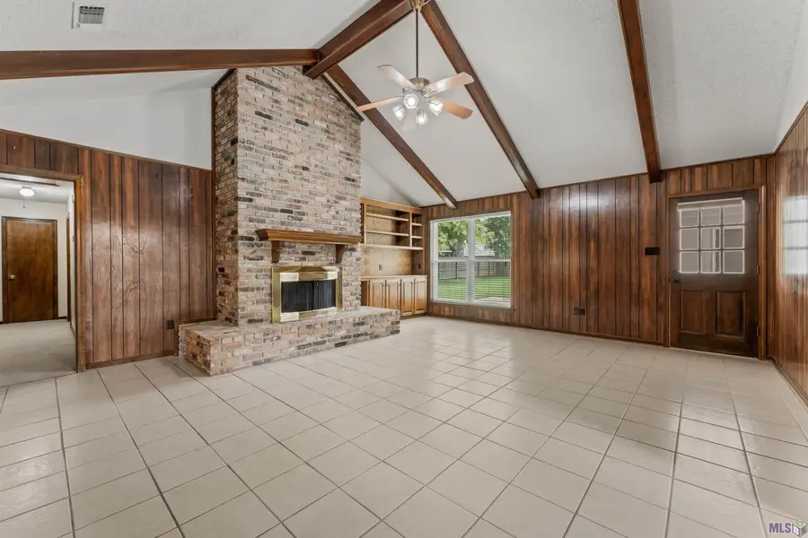 5431 Charing Way Ave, Baton Rouge, LA 70817 - Image #2