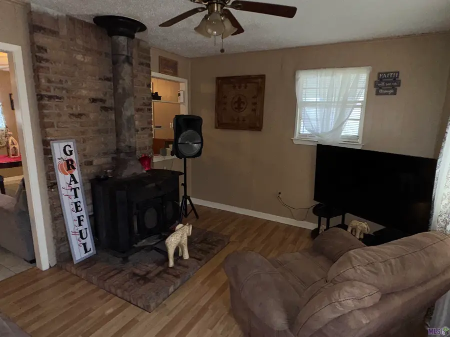 2831 Charlie Overton Rd, Greensburg, LA 70441 - #2