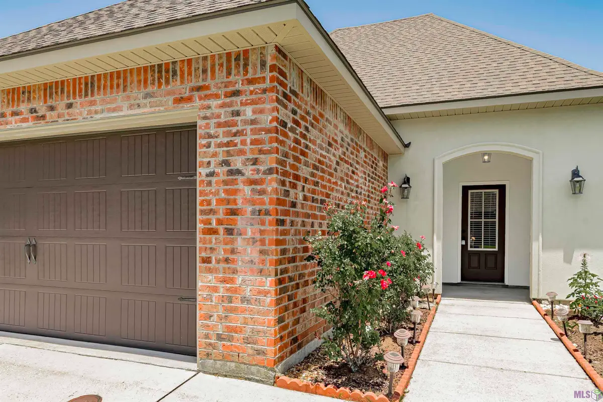 16255 White Rose Dr, Shenandoah, LA 70817 - Image #1