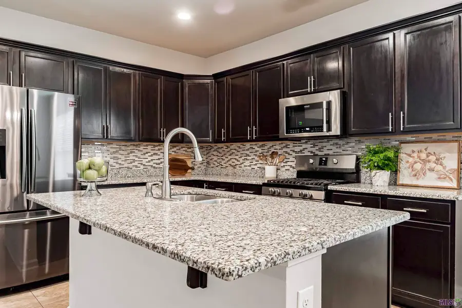 16255 White Rose Dr, Shenandoah, LA 70817 - Image #3