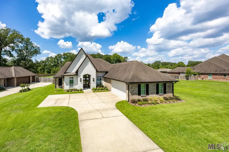 16123 Magnolia Trace Pkwy, Baton Rouge, LA 70817 - Image #3