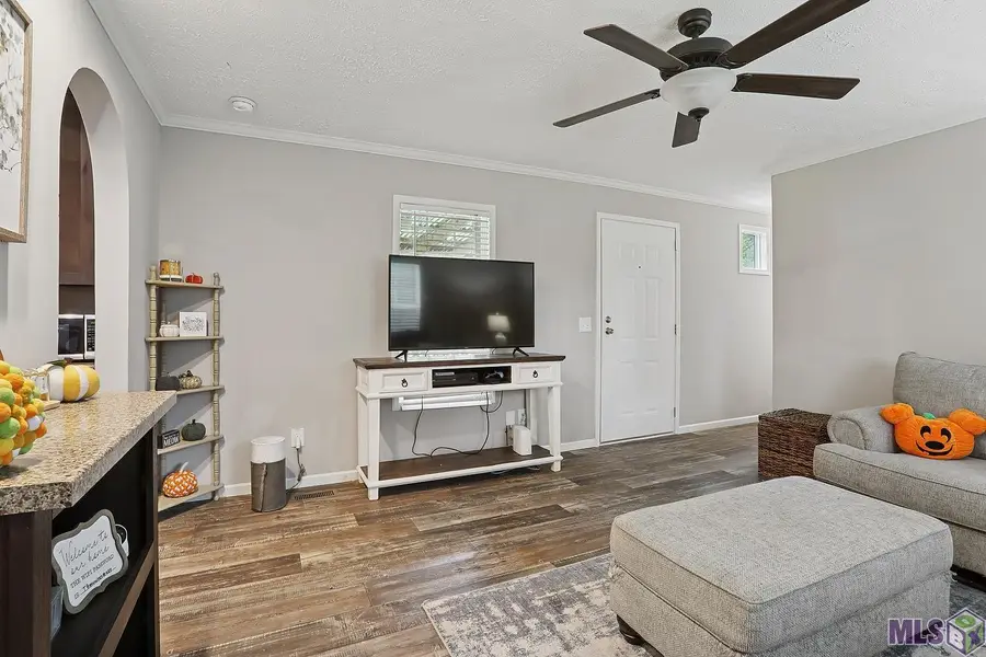 9475 Deer Path Dr, Denham Springs, LA 70706 - Image #3