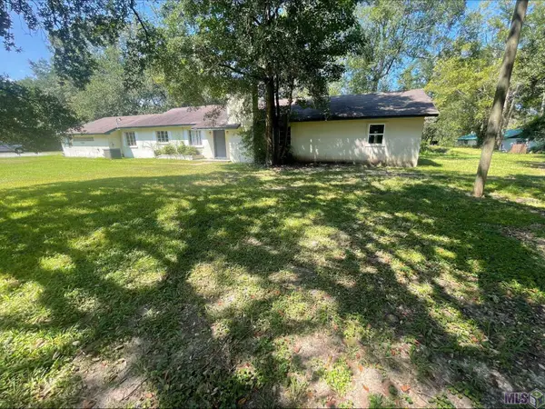 15085 Plank Rd, Baker, LA 70714