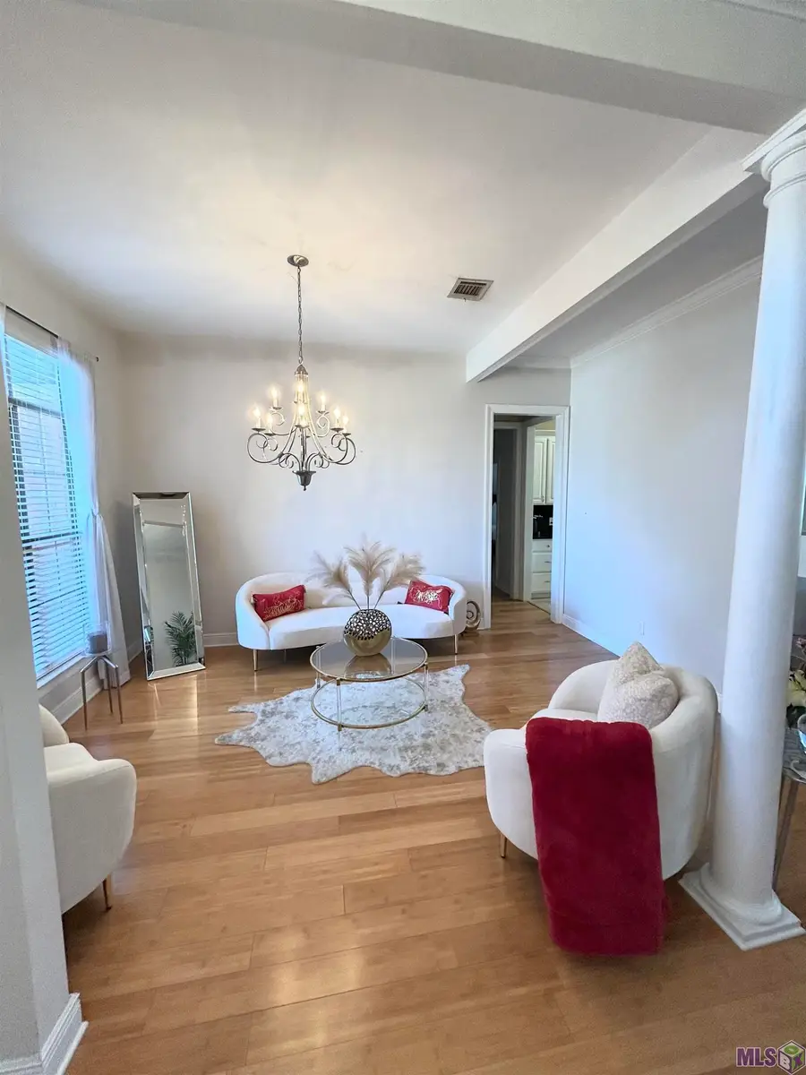 11336 Meadow View Dr, Denham Springs, LA 70726 - Image #3