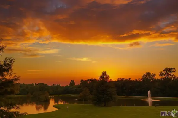 998 Stanford Ave #206, Baton Rouge, LA 70808