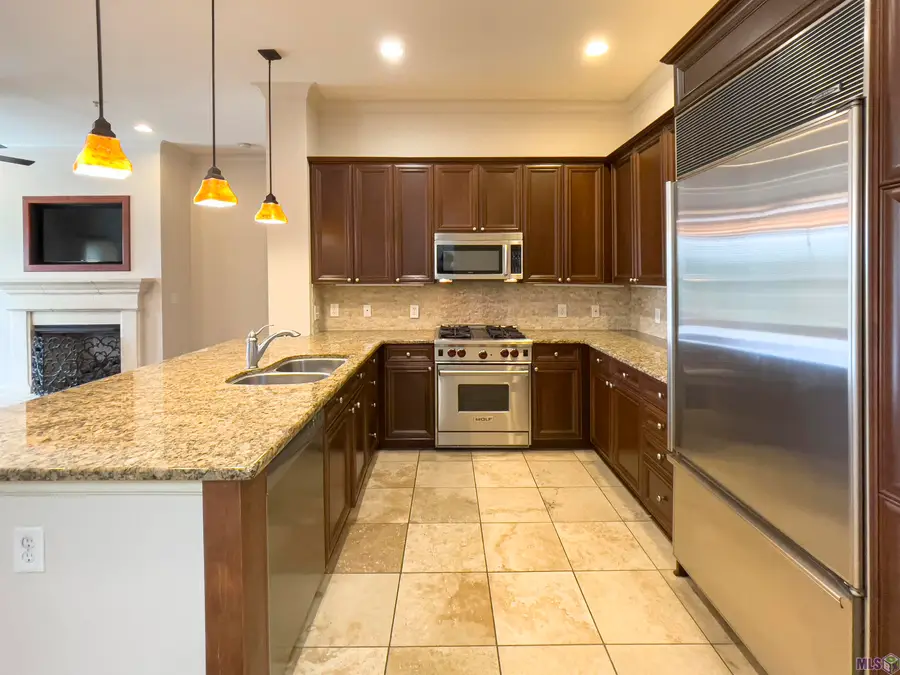 998 Stanford Ave #206, Baton Rouge, LA 70808 - Image #2