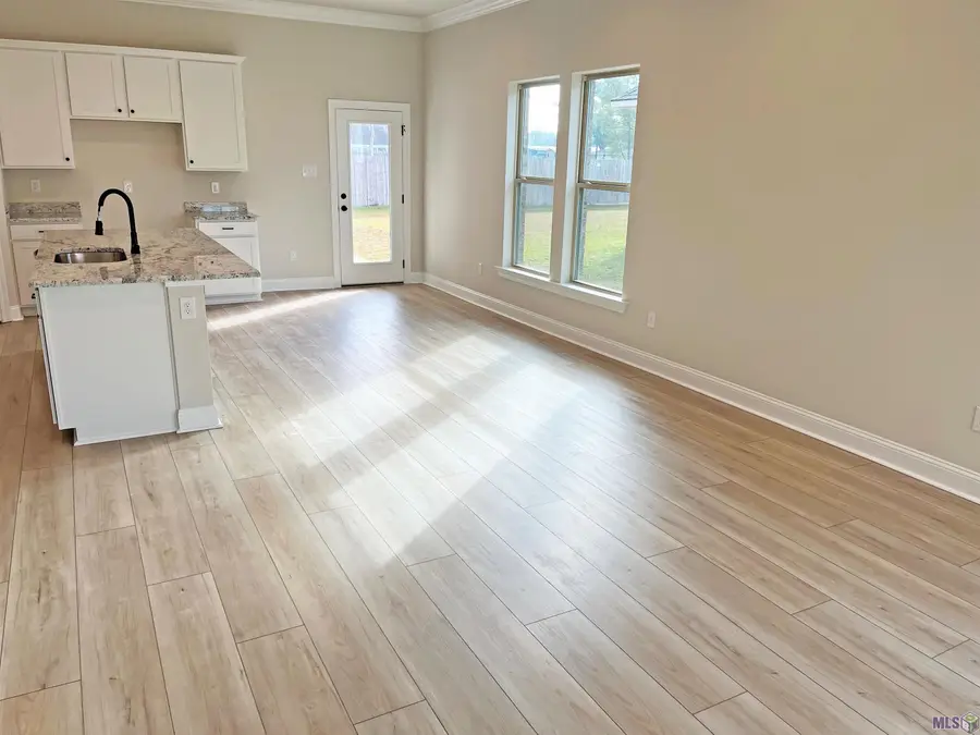 13116 Hawk Creek St, Gonzales, LA 70737 - Image #3