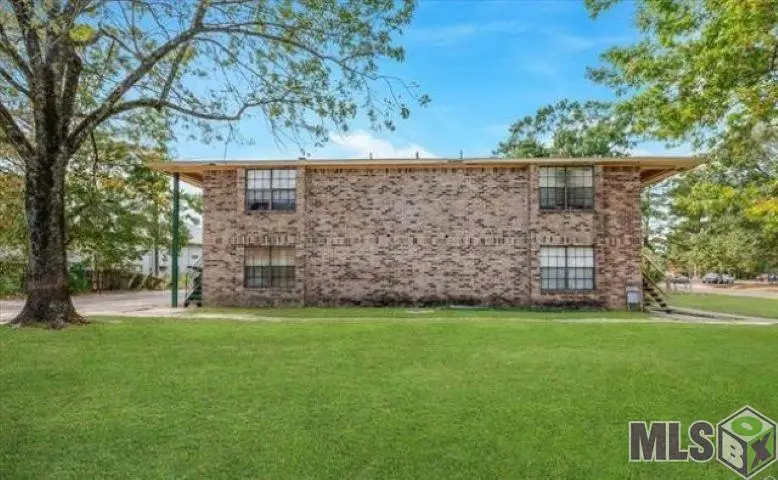 3482 King Bradford Dr, Baton Rouge, LA 70816 - Image #1