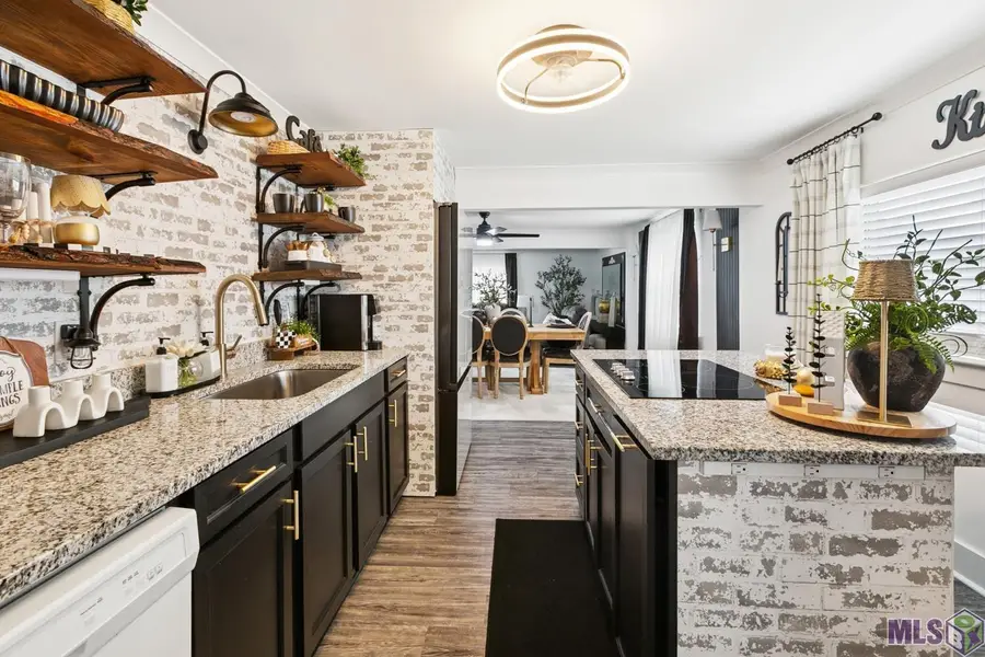 39045 Cornerview Rd, Gonzales, LA 70737 - Image #3