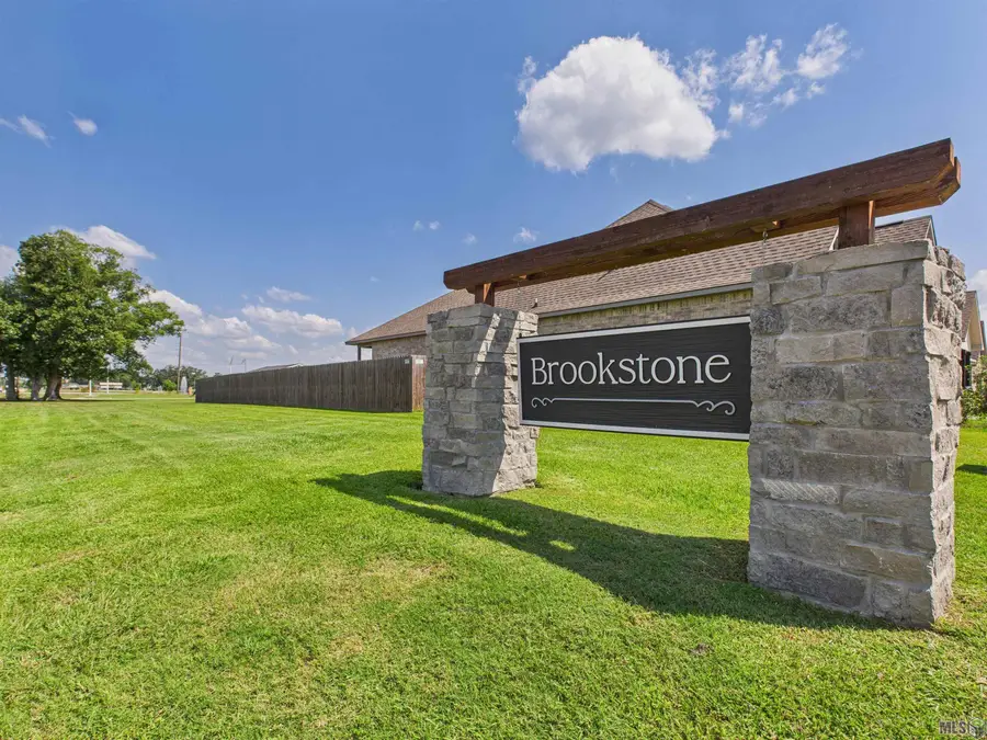 40212 Maddie Dr, Prairieville, LA 70769 - Image #3