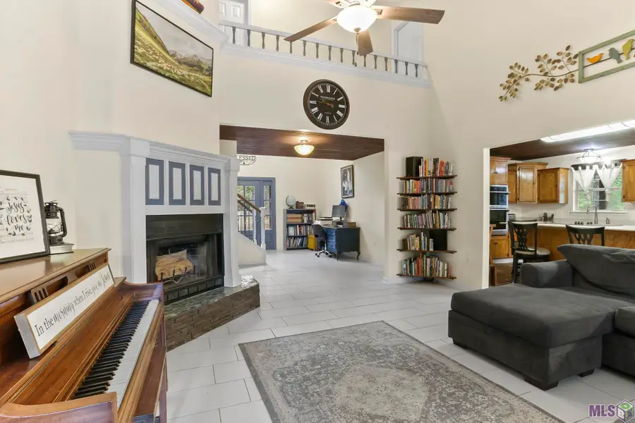 22492 Hwy 42, Livingston, LA 70754 - Image #3