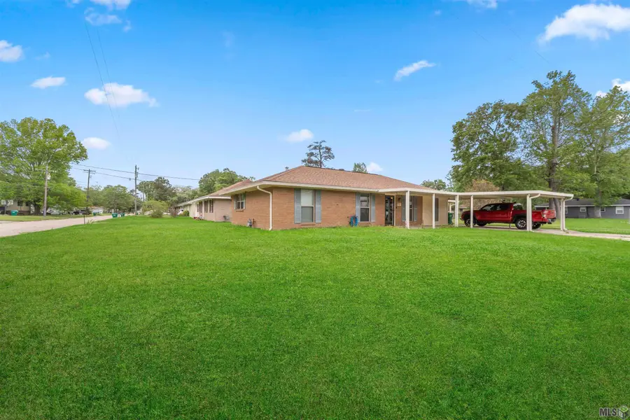 1245 Juanita Ave, Denham Springs, LA 70726 - #2