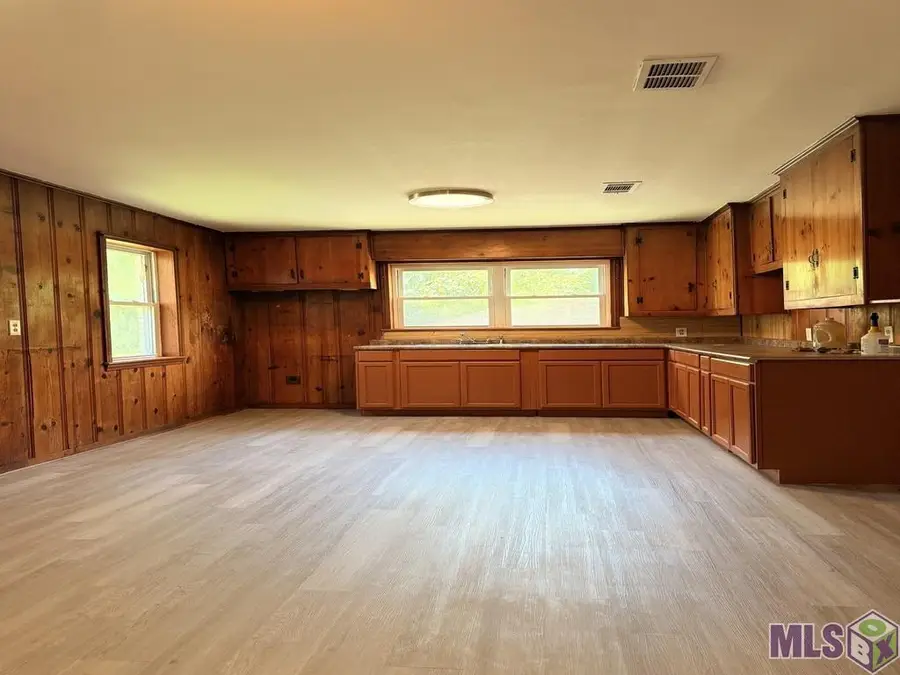 1820 Walnut St, Baton Rouge, LA 70802 - Image #2