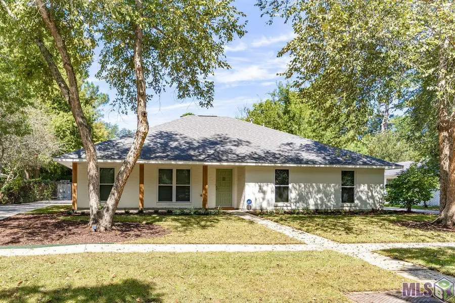 359 Chippenham Dr, Baton Rouge, LA 70808 - Image #2