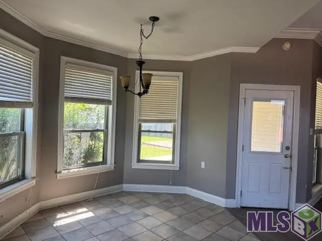 32769 Faulkner Dr, Denham Springs, LA 70706 - Image #3