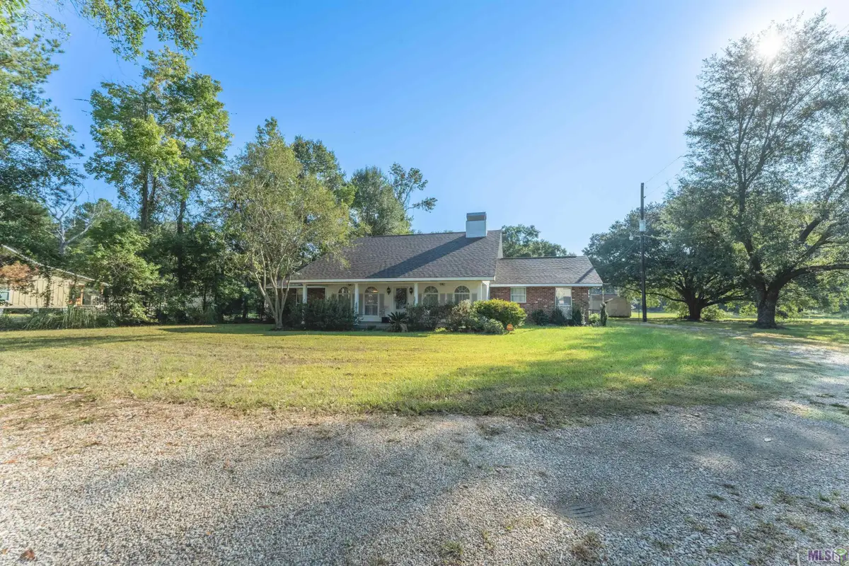 25868 Walker South Rd, Denham Springs, LA 70726 - Image #1