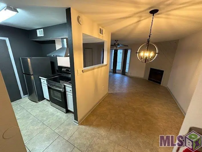 2041 Brightside View Dr, Baton Rouge, LA 70820 - Image #2