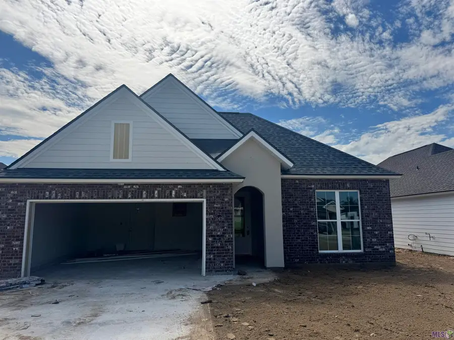 10409 Highland Lakes Dr, Denham Springs, LA 70726 - Image #2