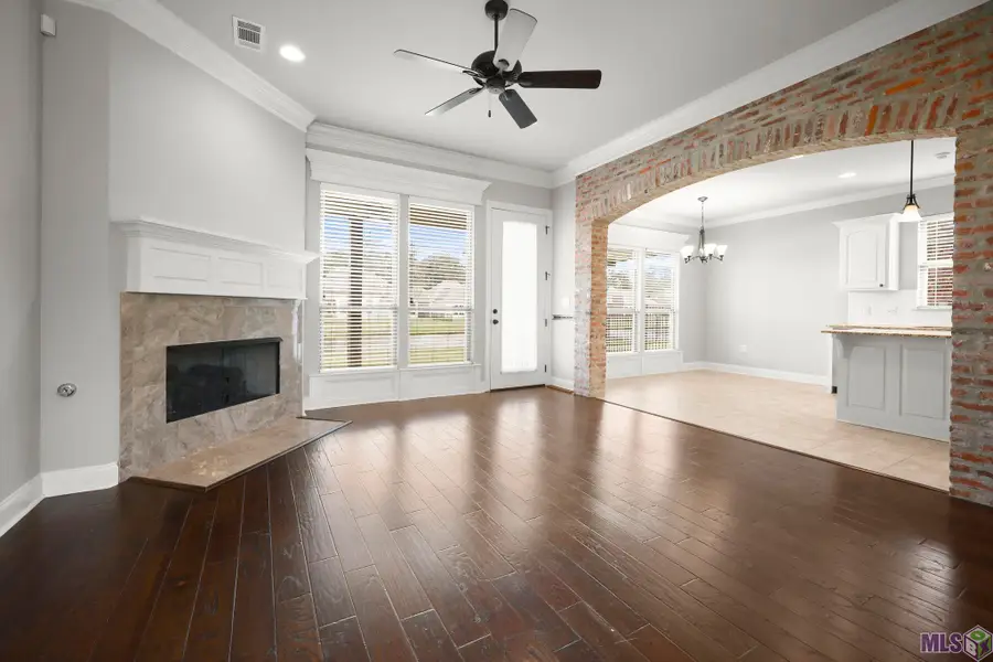 17007 Bradford Ave, Greenwell Springs, LA 70739 - Image #2